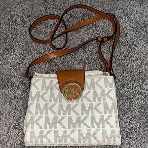 Michael Kors crossbody